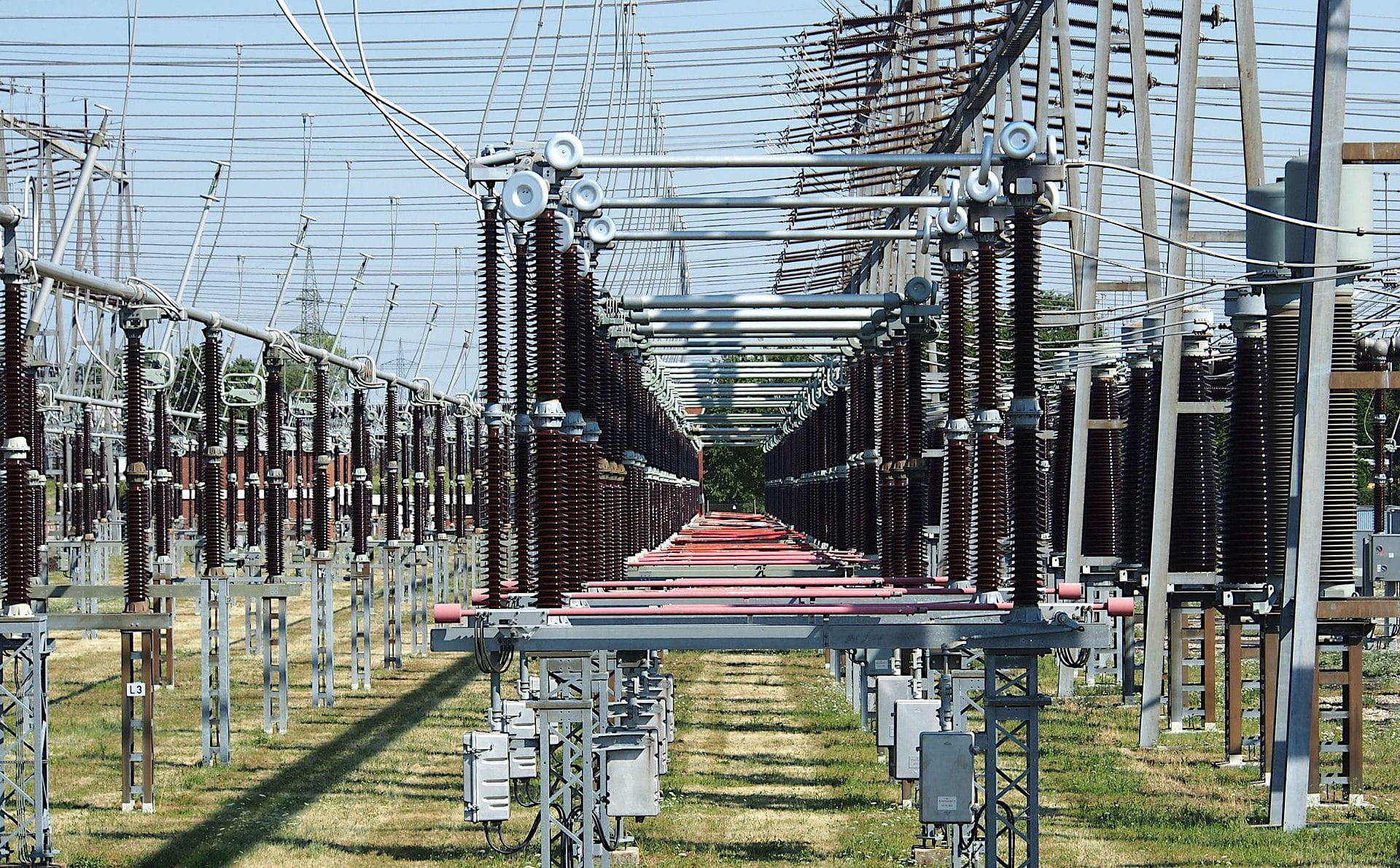 120v 240v Electricity Explained Split Phase 3 Wire Electrician Egm0 120v 240v Electricity Explained Split Phase 3 Wire Electrician Egm0